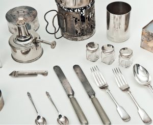 Contents of Picnic basket (MERL 2009/42)