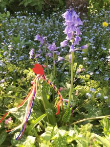 Spring flowers and a May pole craft