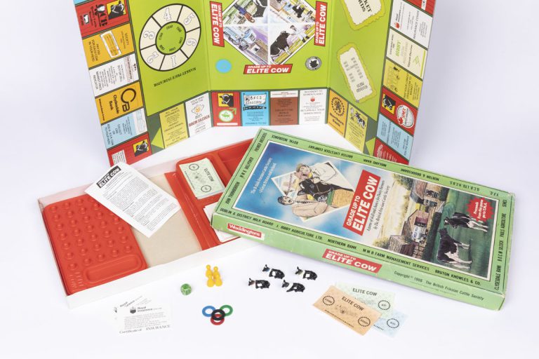 Waddingtons, Grade Up To Elite Cow board game, 1986 (MERL 2010/34)