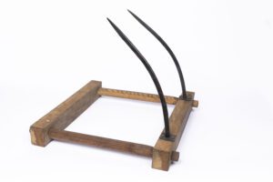 Festival of Britain thatcher's roof horse (MERL 79/64).