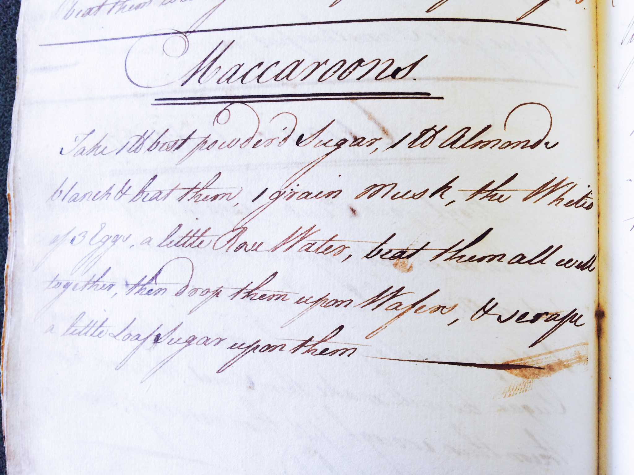 A recipe for Huntley & Palmers macaroons.