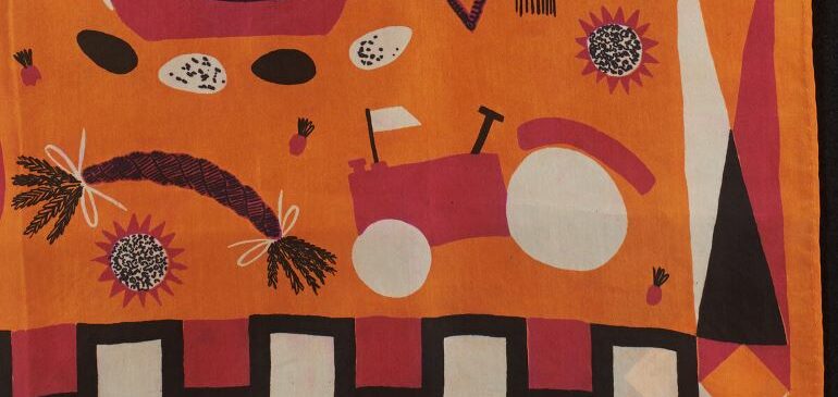 Close up of MERL scarf for Discover