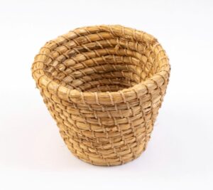 Sewing basket for Discover