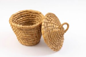 Sewing basket for Discover