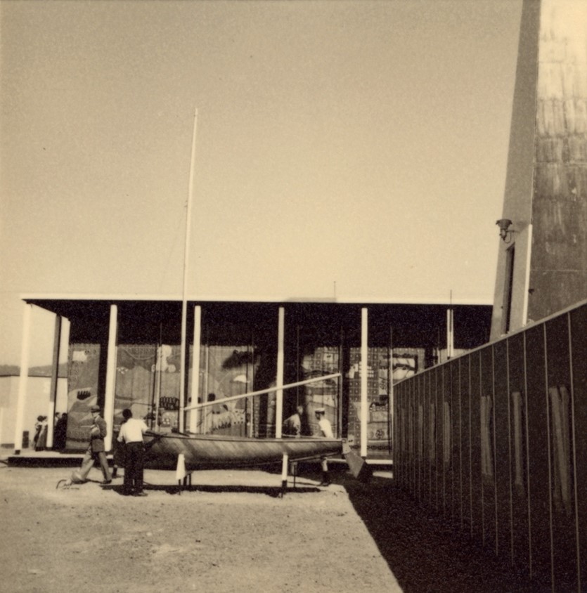 Michael O’Connell’s Diversity of British Farming, “Scotland and Wales” (MERL 63/18/3) and “Cheshire” (MERL 63/18/5) panels on display in the United Kingdom Pavilion, 1952. Photograph produced by Bryan Heseltine (Copyright Pitt Rivers Museum, University of Oxford, PRM 2022.1.591)