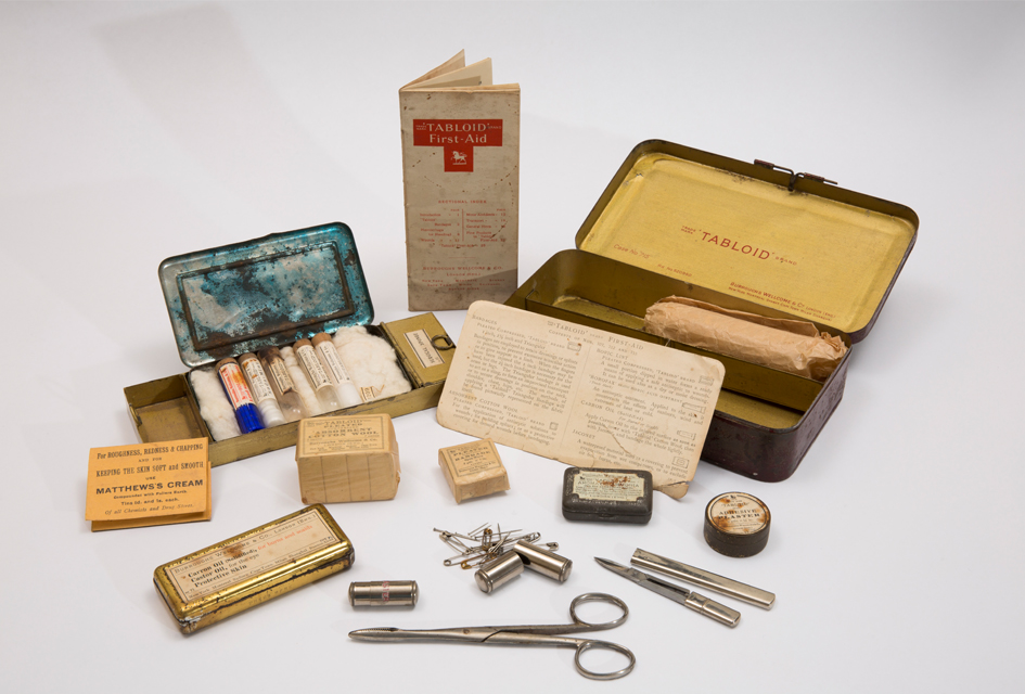 FIRST AID BOX USED 1914-17 