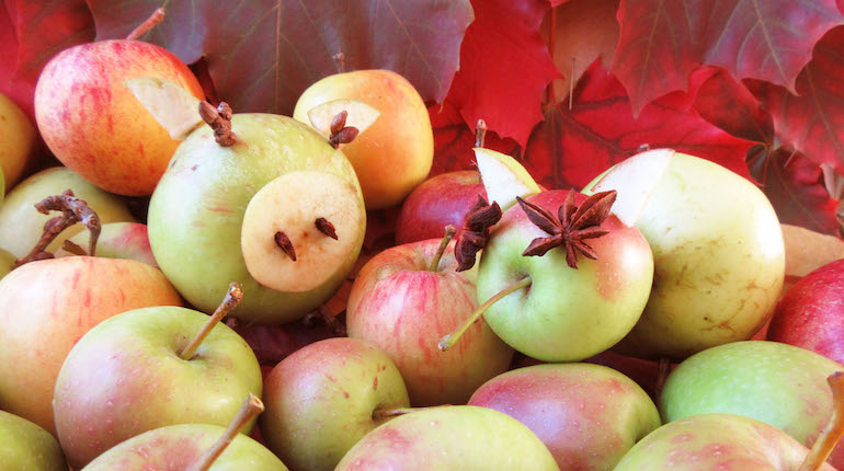 Pile of red and green apples