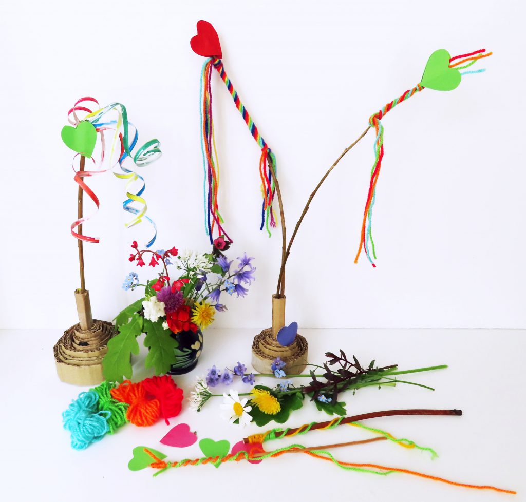 Mini Maypole craft