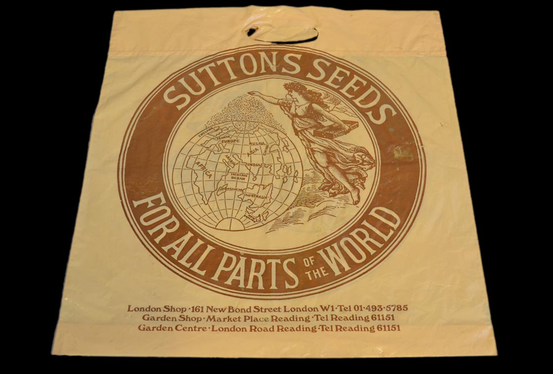 The colonial logo of Suttons Seeds