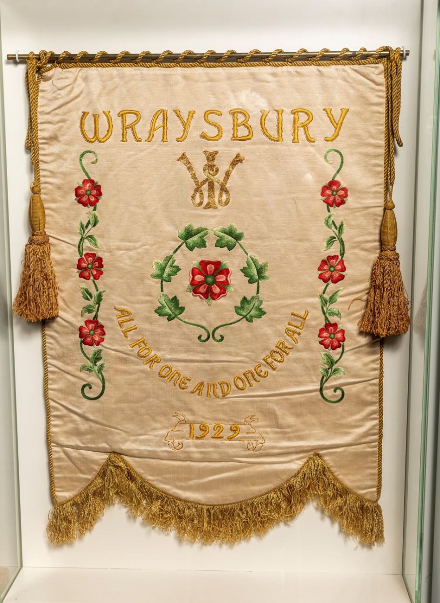 WI Banner, Wraysbury