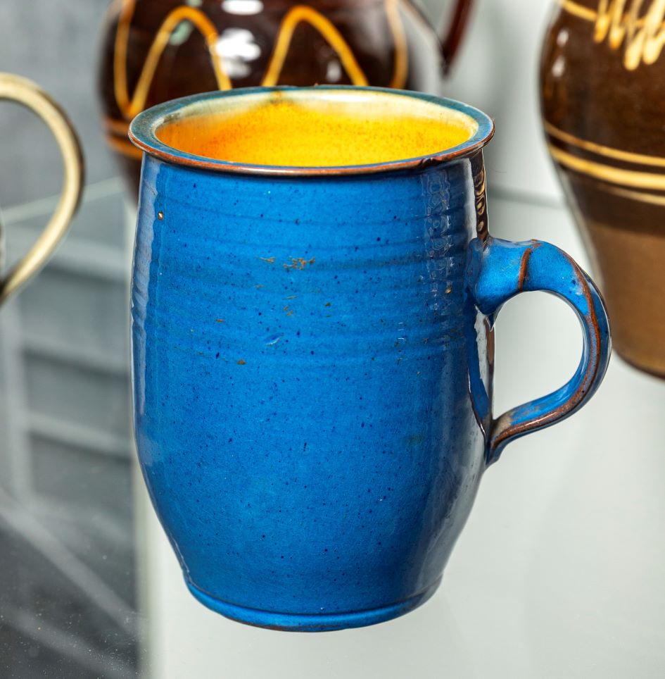 Why was this Mug used as a vase?