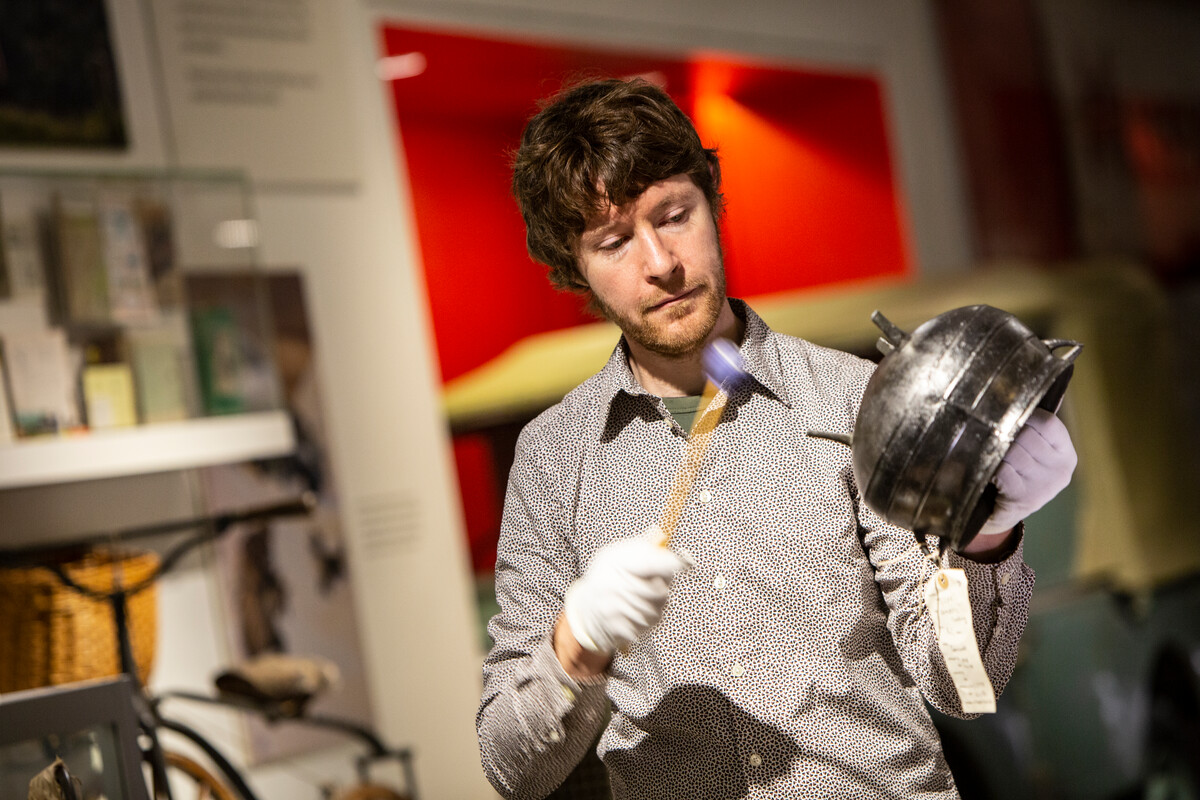 Musician in residence and percussionist Pete Flood uses museum objects to emulate rough music or skimmington as part of the EFDSS / Berkshire Maestros project.