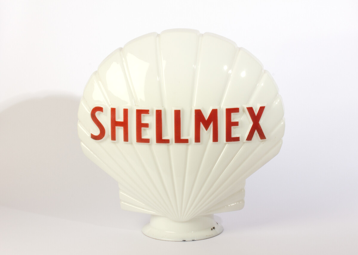 Shellmex shell shaped petrol pump sign